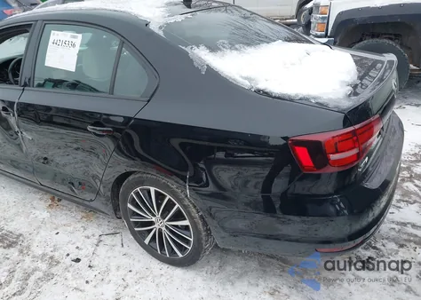 2016 Volkswagen Jetta 1.8T Sport из США, поврежденный, VIN 3VWD17AJ6GM299450